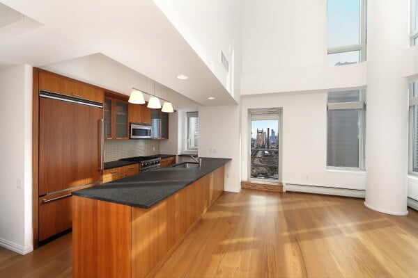 3rd ave - Photo 2