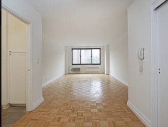 10 west 135th st - Photo 1