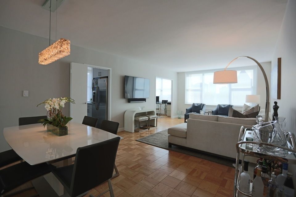 300 east 56th street - Photo 6