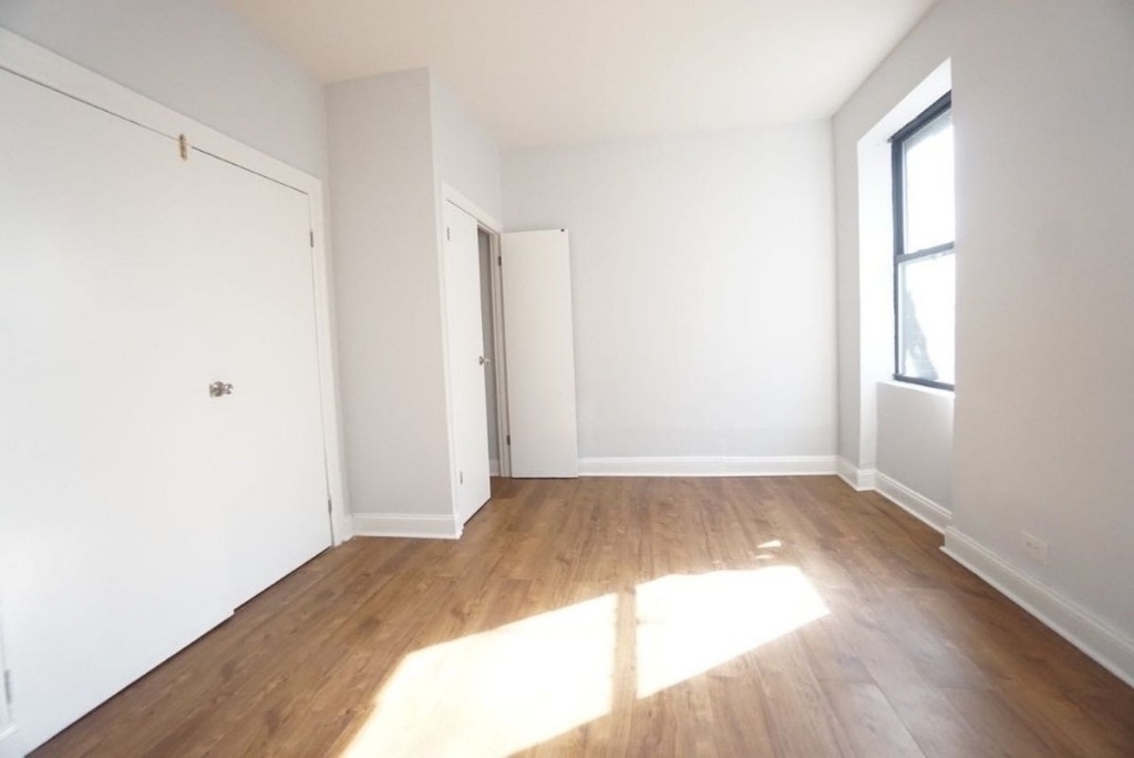 409 West 129 - Photo 5