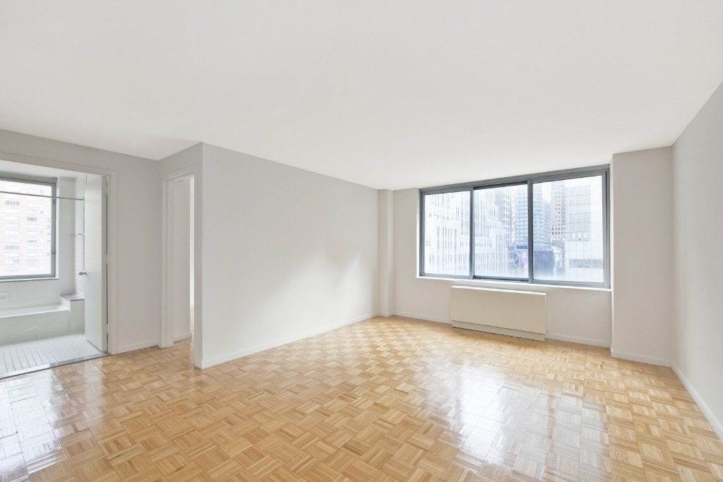 271 W 47 Street - Photo 1