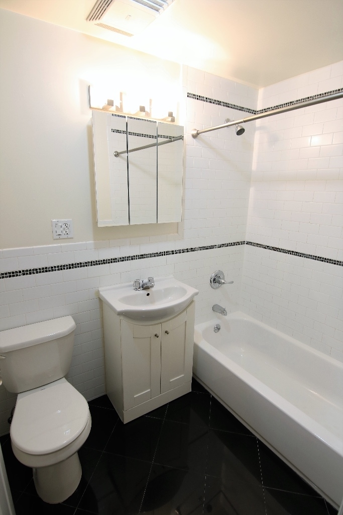 250 West 105th street - Photo 7