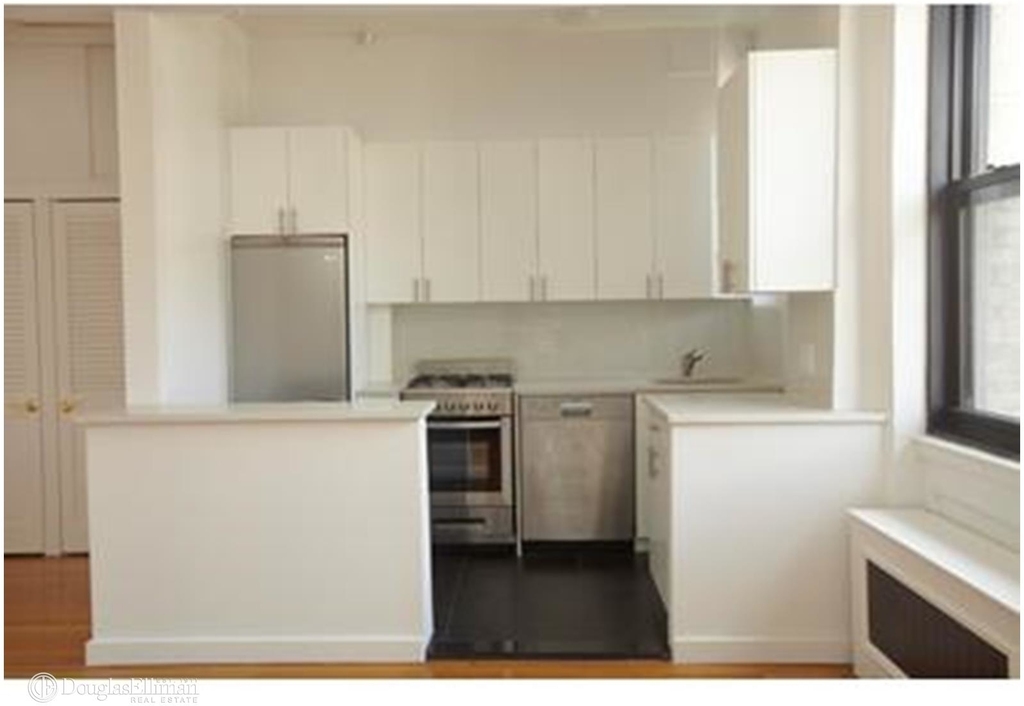 510 West 110th St - Photo 2