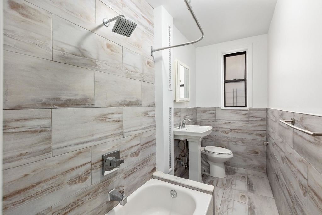 600 West 142nd Street - Photo 6