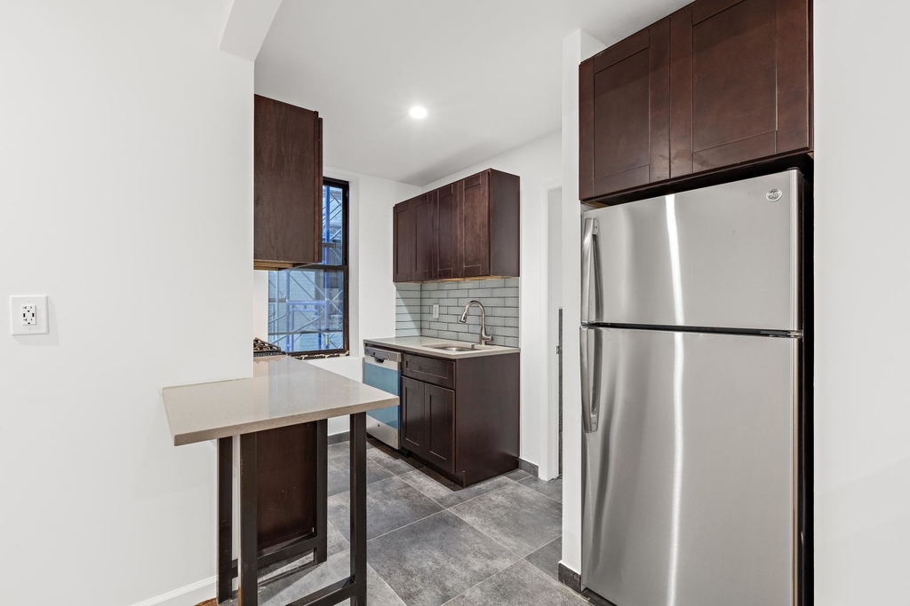 601 West 140th Street - Photo 2