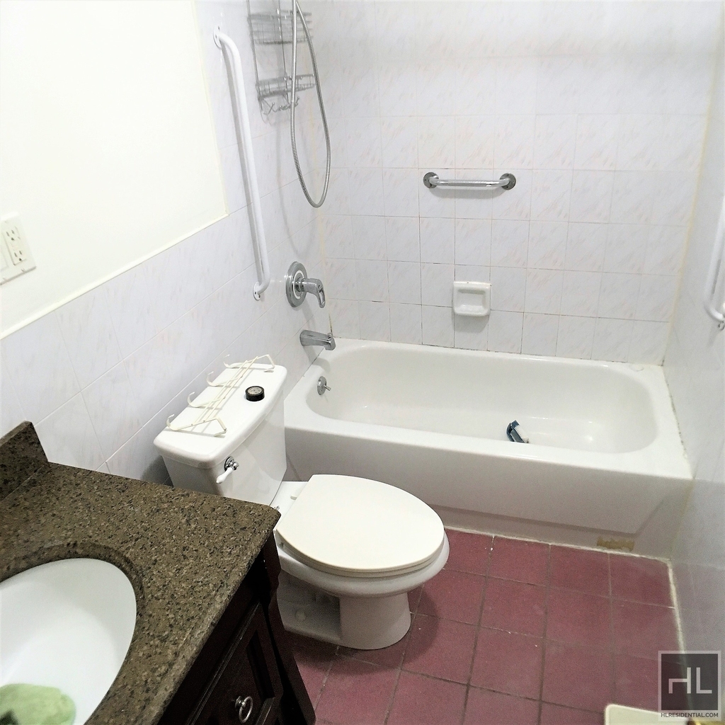 1486 St Marks Avenue - Photo 17