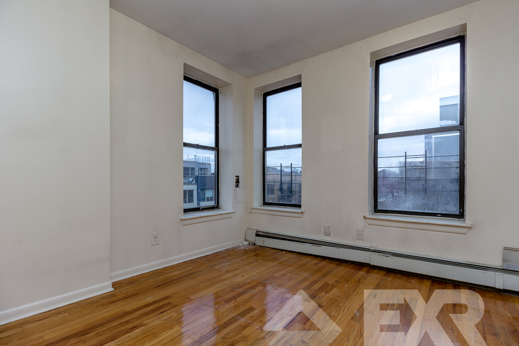 667 Classon Avenue - Photo 1