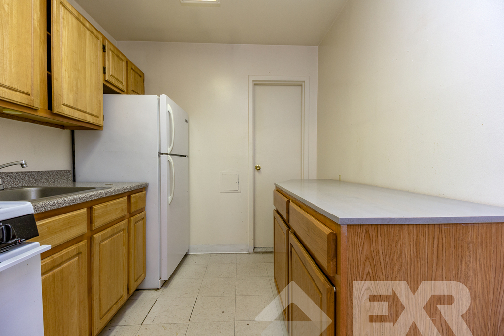 667 Classon Avenue - Photo 3