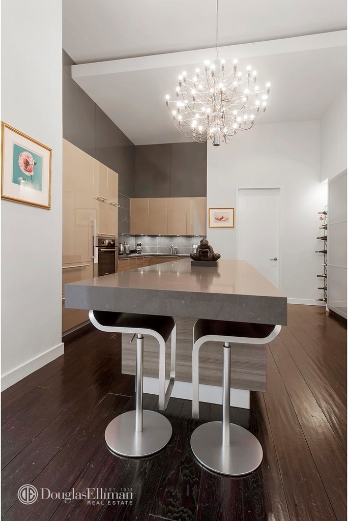 120 East 87th St - Photo 2