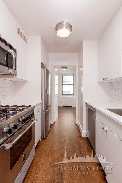 East 39th Street - Photo 1