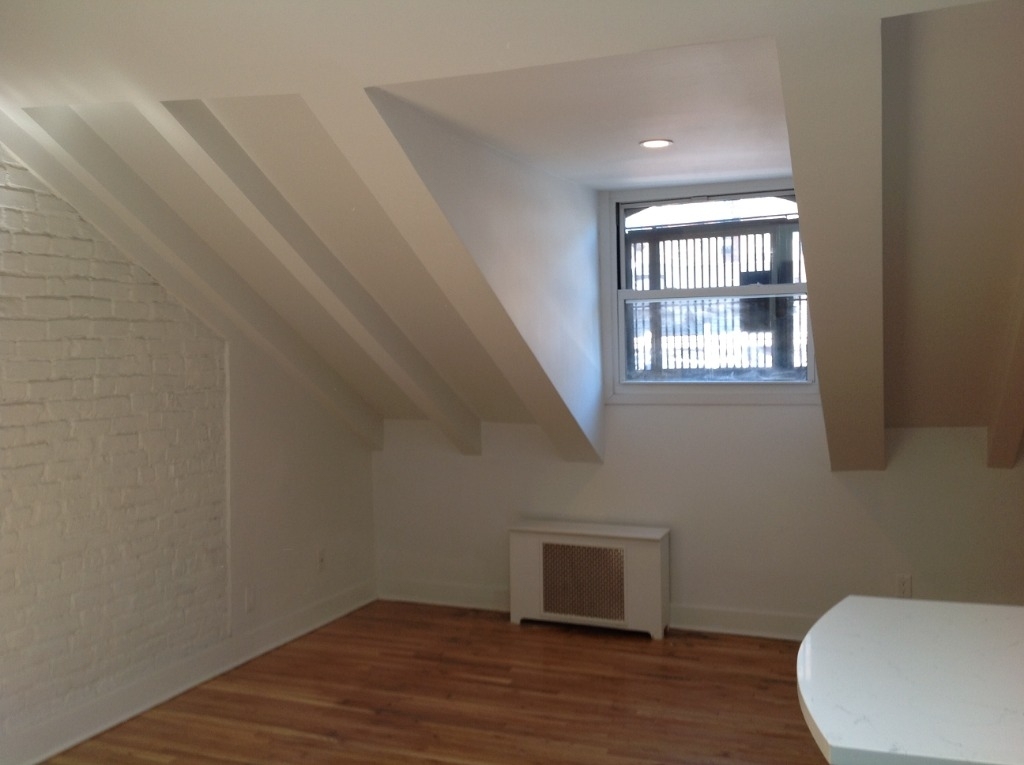 410 West 22nd Street - Photo 1