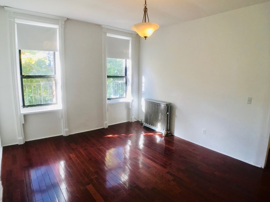 1022 bedford ave - Photo 7