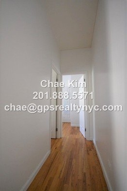 150 Manhattan Avenue - Photo 4