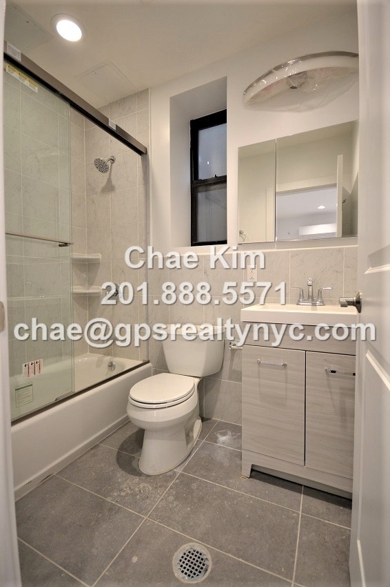 218 East 36th Street - Photo 6