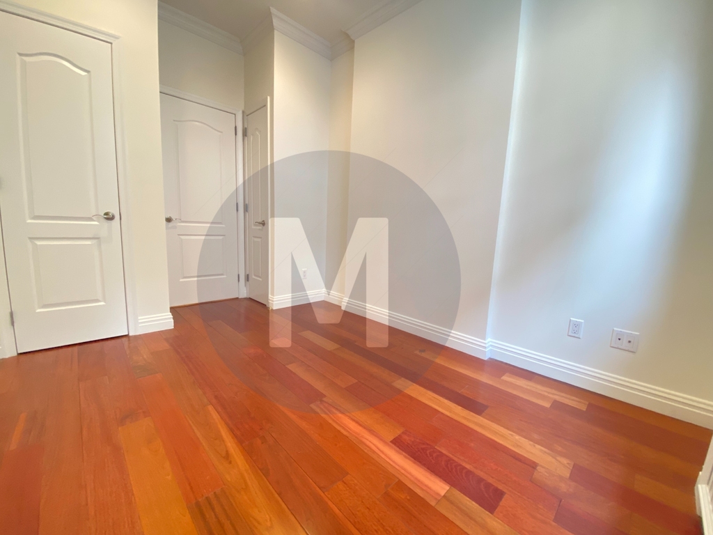 314 East 62nd Street - Photo 2