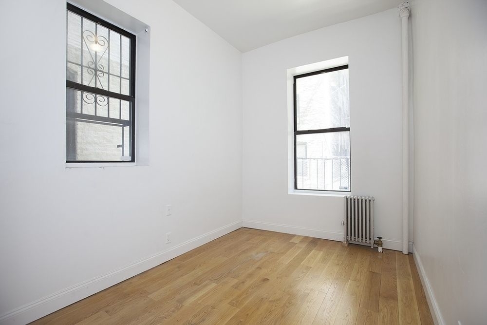 15 W 64th Street - Photo 2