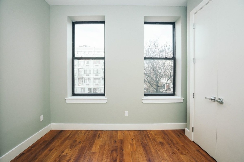 1468 Bushwick Ave - Photo 4