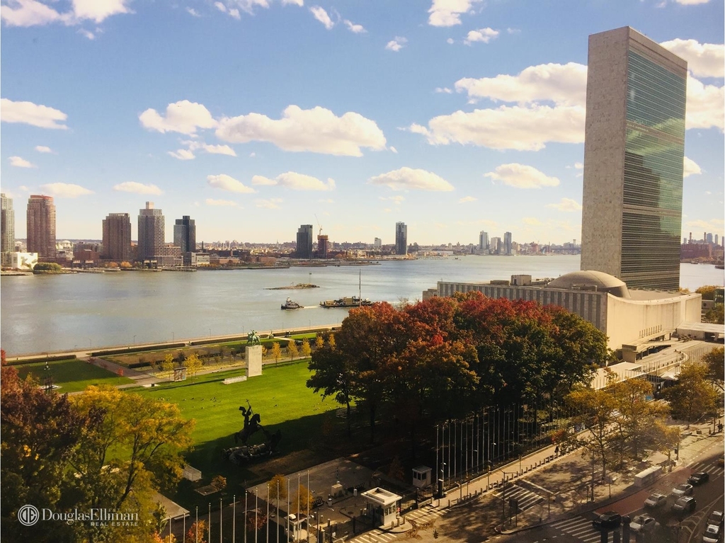 845 United Nations Plaza - Photo 5