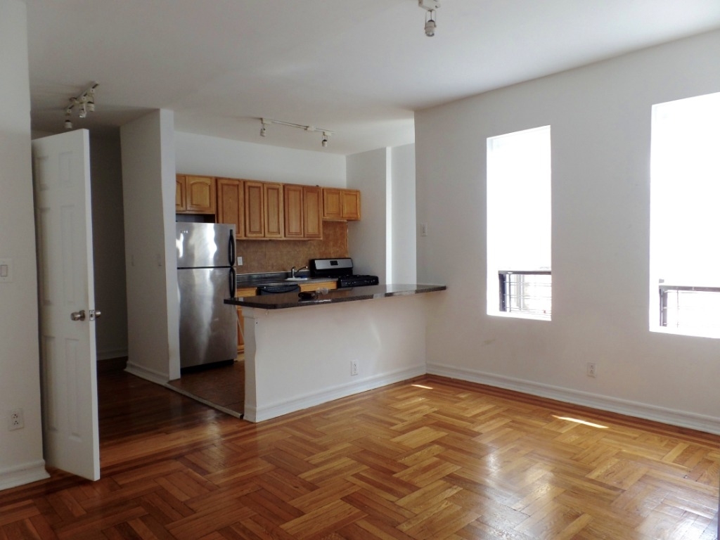 1087 Carroll Street, Brooklyn, Ny 11225 - Photo 7