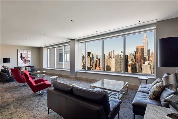 401 East 34th Street - Photo 15