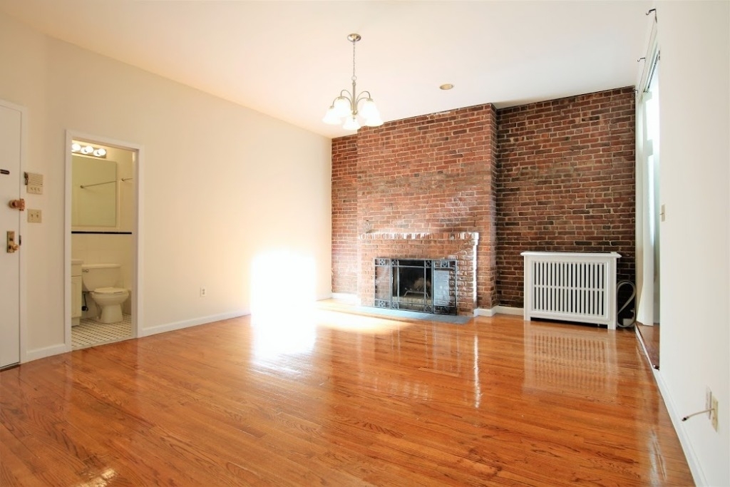 306 West 76th Street - Photo 1