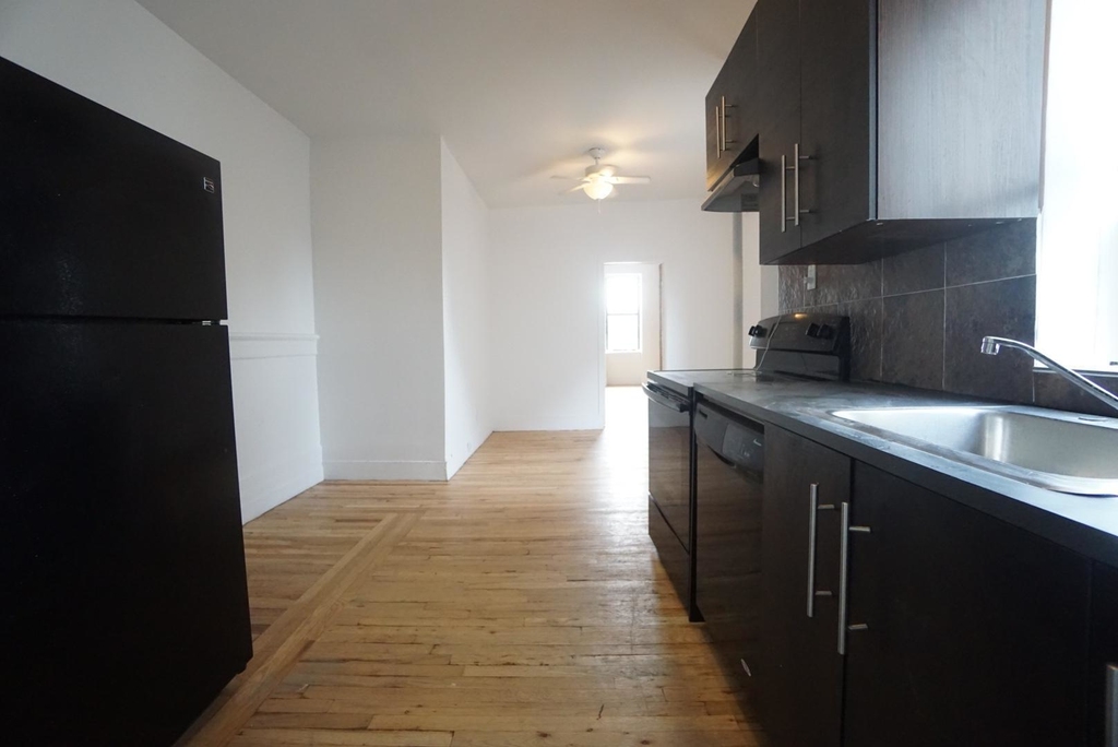 105 East 122nd Street - Photo 3