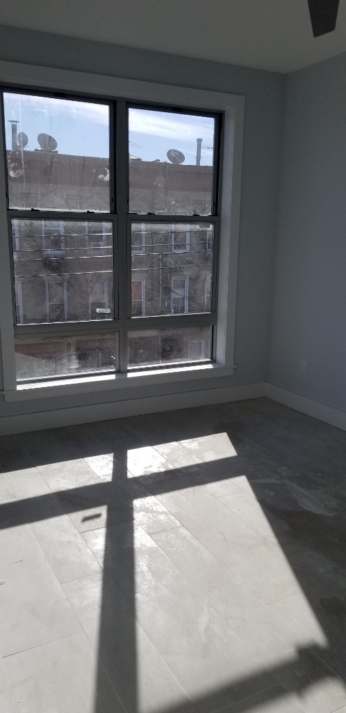 NO BROKER FEE! - $120 GIFT CARD! - 3 APARTMENTS AVAILABLE! - Photo 11