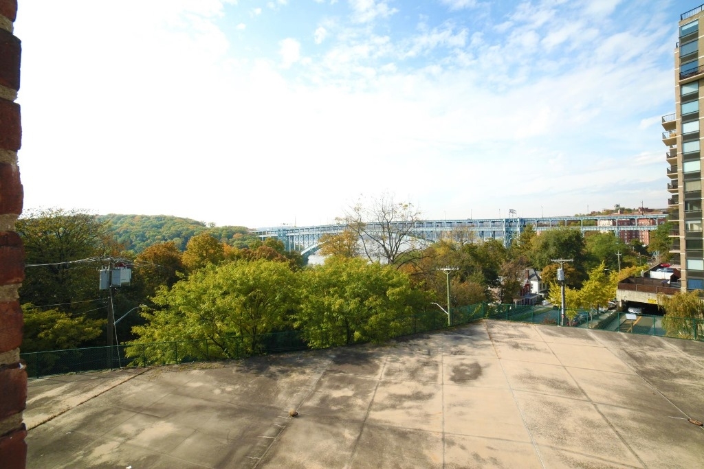 Riverdale, Bronx, NY 10463  - Photo 1