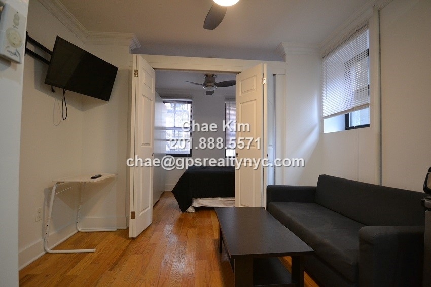 216 East 36th Street - Photo 0