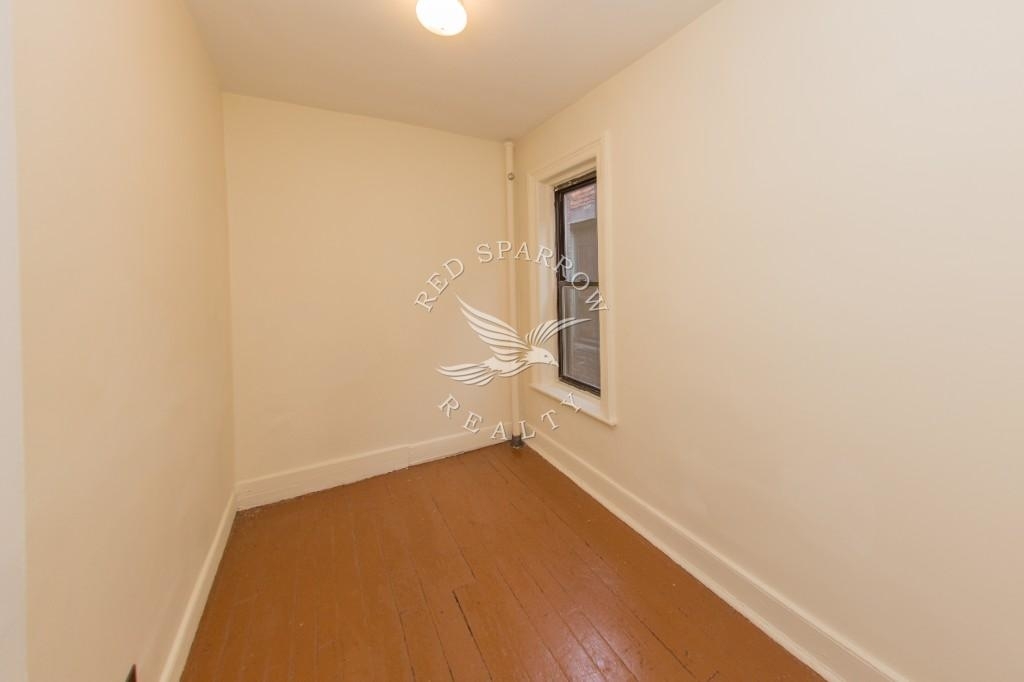 327 East 88th Street - Photo 11