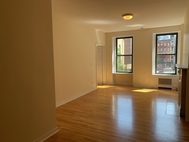 west 10 st   - Photo 2