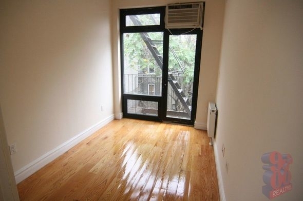 89 Clinton - Photo 3