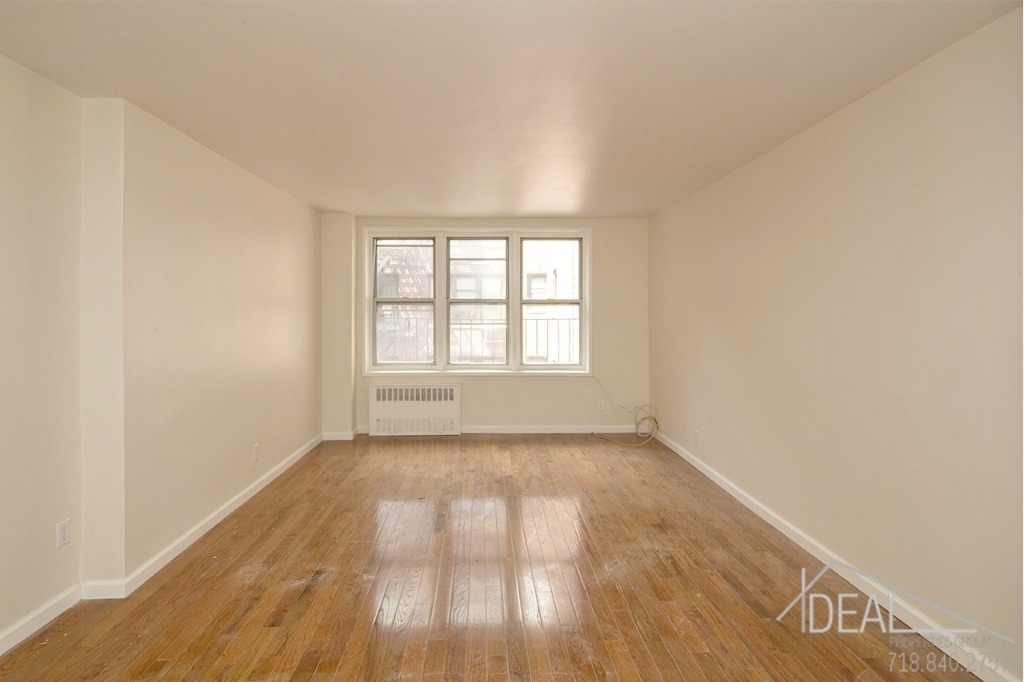 483 Ocean Parkway - Photo 2