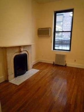 130 East 24th Street - Photo 2