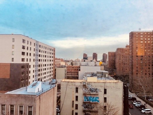 East Harlem - Photo 2