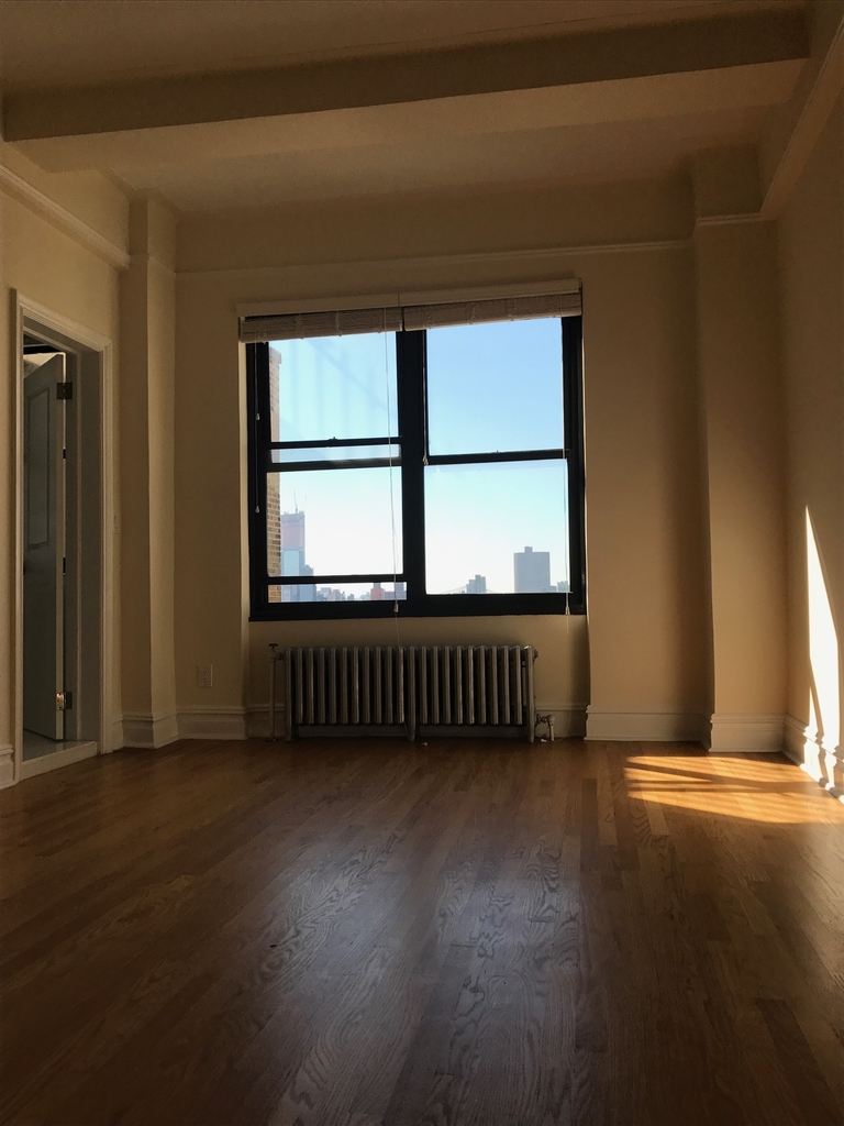 166 2nd Ave - Photo 7