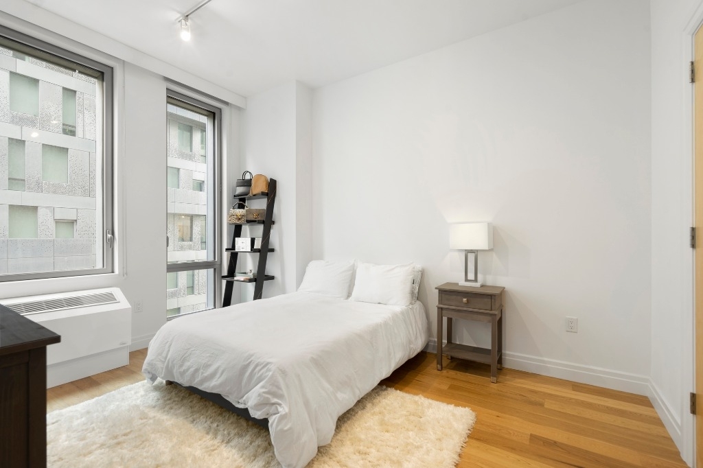 325 Kent Avenue - Photo 3