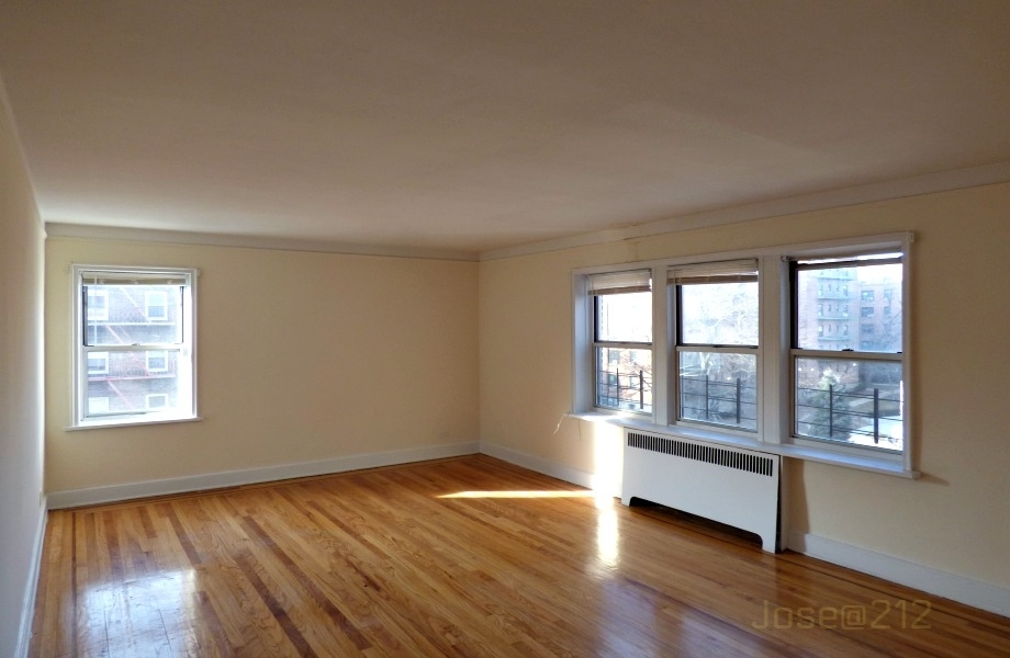 5435 Netherland Avenue - Photo 2