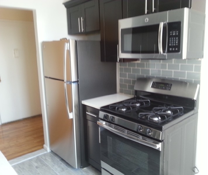 36-25 Parsons Blvd - Photo 1