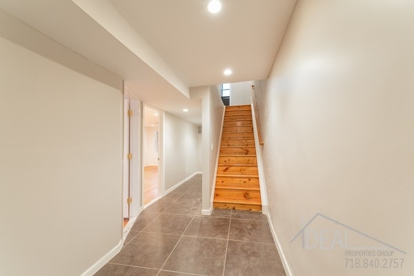 443 franklin avenue  - Photo 2