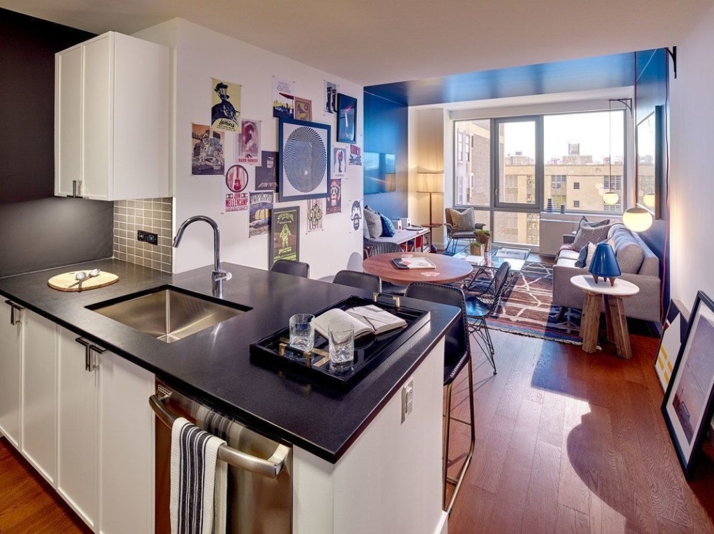 435 West 31st Street - Photo 8