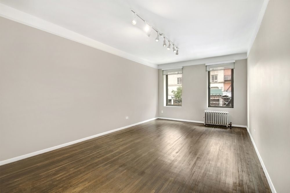 225 West 23rd Street - Photo 0