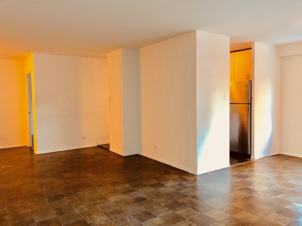 Gramercy - Photo 4