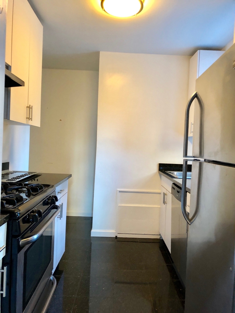 Gramercy - Photo 5