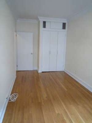 E 63 St - Photo 7