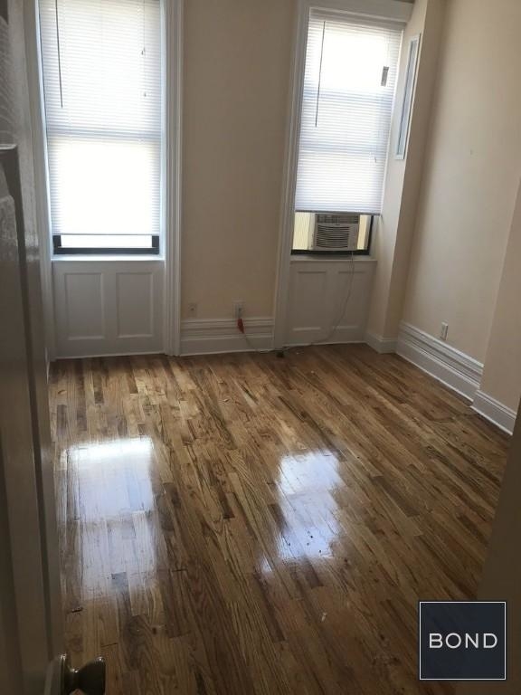 401 West 24th Street - Photo 1