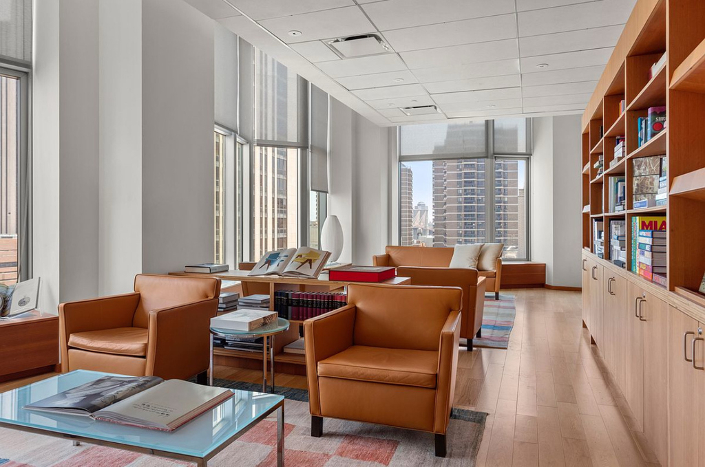 Spruce Street - Photo 16