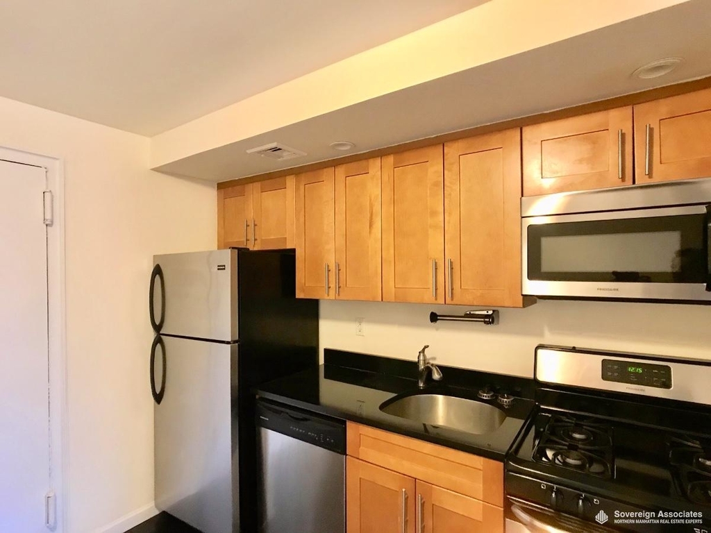 216  West 102nd Street - Photo 3