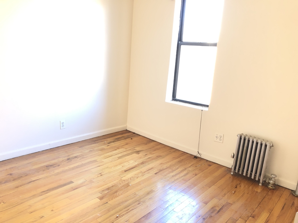 434 East 115th Street - Photo 8