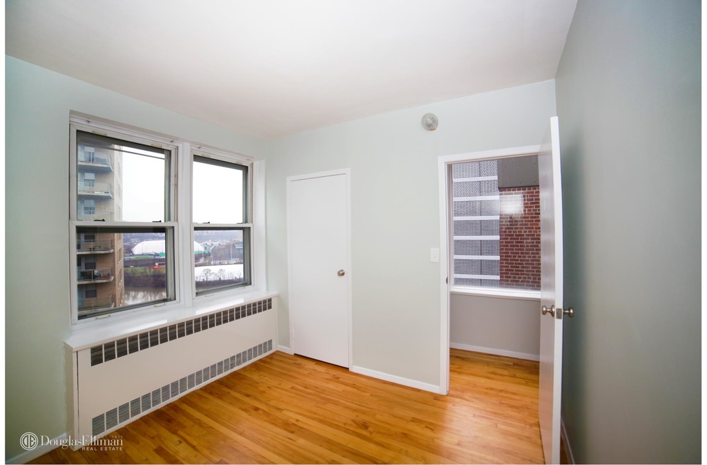 500 Kappock St - Photo 4